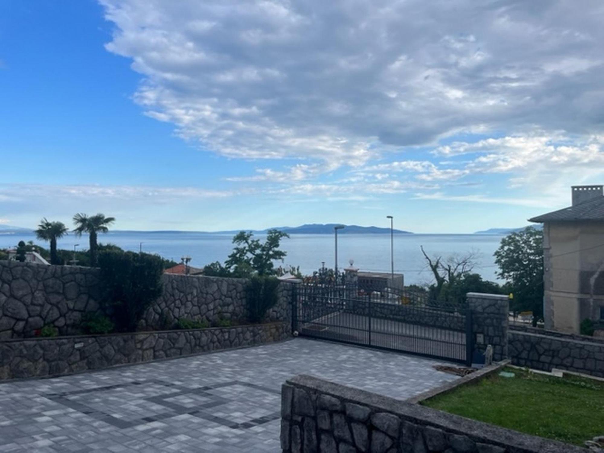 Apartments Villa Sandra Opatija Exterior photo